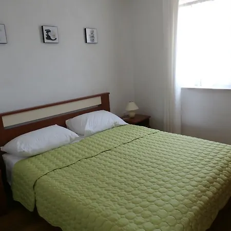 Appartments Ivan Bijaka,12 * 米欧纳