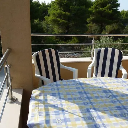 Appartments Ivan Bijaka,12 Apartament Milna (Brac)